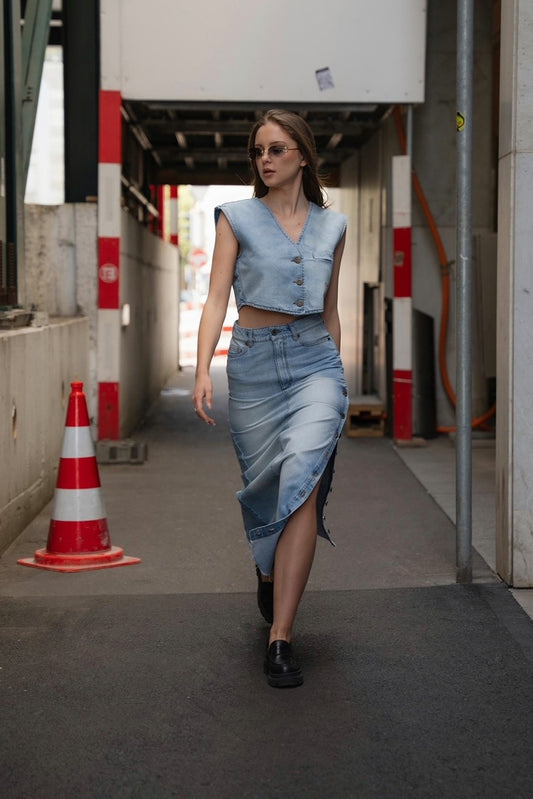 MAXI SKIRT - high waisted - washed blue